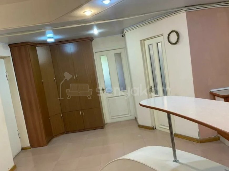 2 Սենյականոց Բնակարան, 65քմ, 3/9 հարկ, Կապիտալ Վերանորոգված, Կահավորված, Արևկող