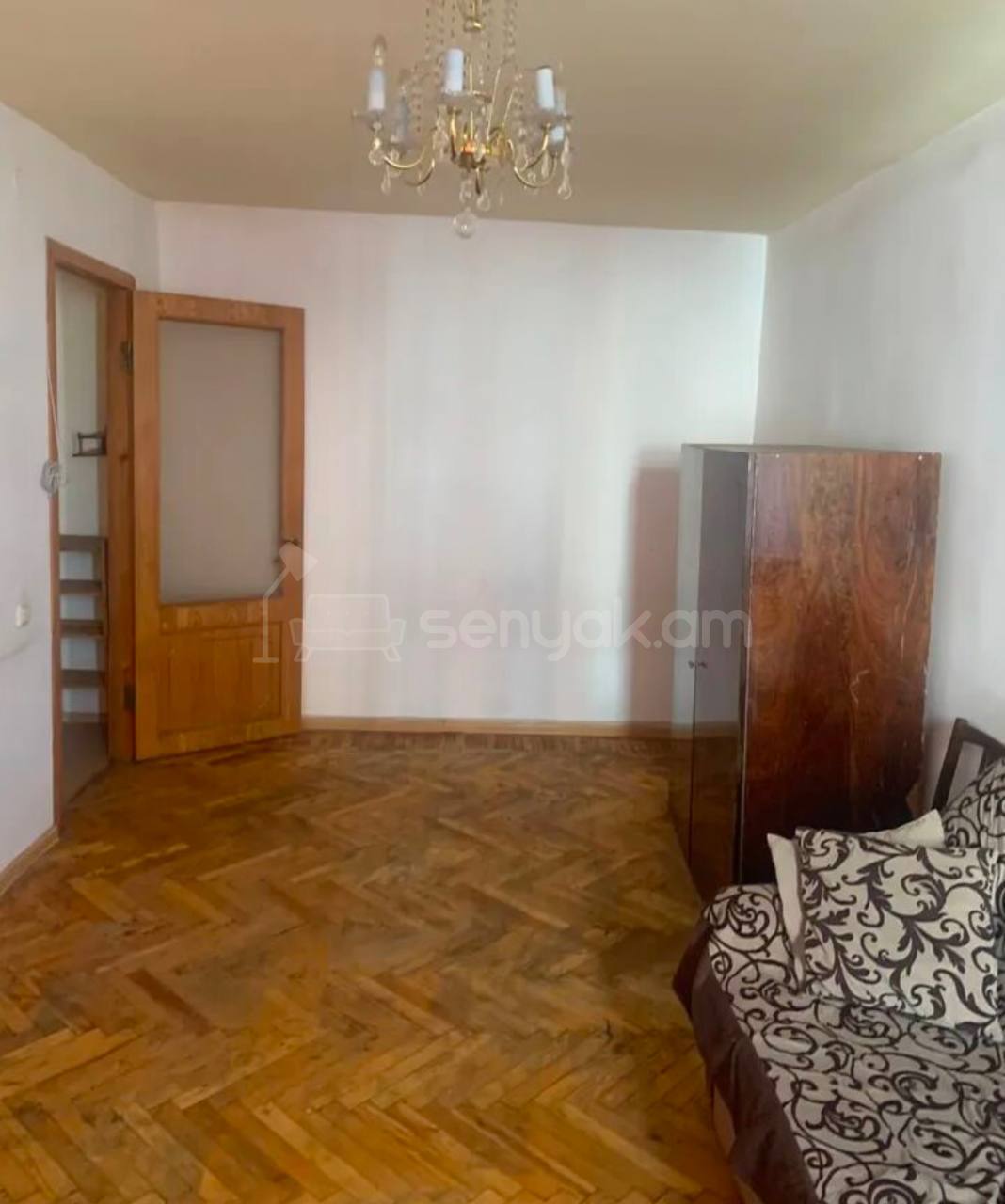 2 Սենյականոց Բնակարան, 54քմ, 8/13 հարկ, Պետական Վիճակում, Կահավորված