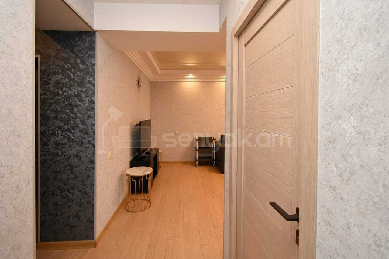 2 Սենյականոց Բնակարան Նորակառույցում, 55քմ, 6/12 հարկ, Դիզայներական Վերանորոգված