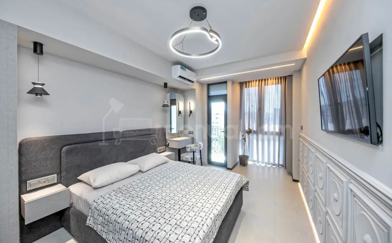 3 Սենյականոց Բնակարան, 99քմ, 9/9 հարկ, Դիզայներական Վերանորոգված, Կահավորված, Արևկող