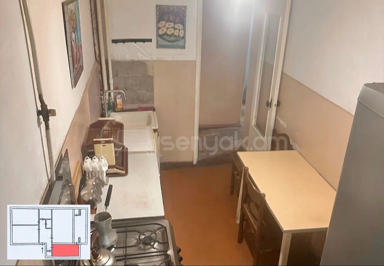 3 Սենյականոց Բնակարան, 74քմ, 1/9 հարկ, Պետական Վիճակում