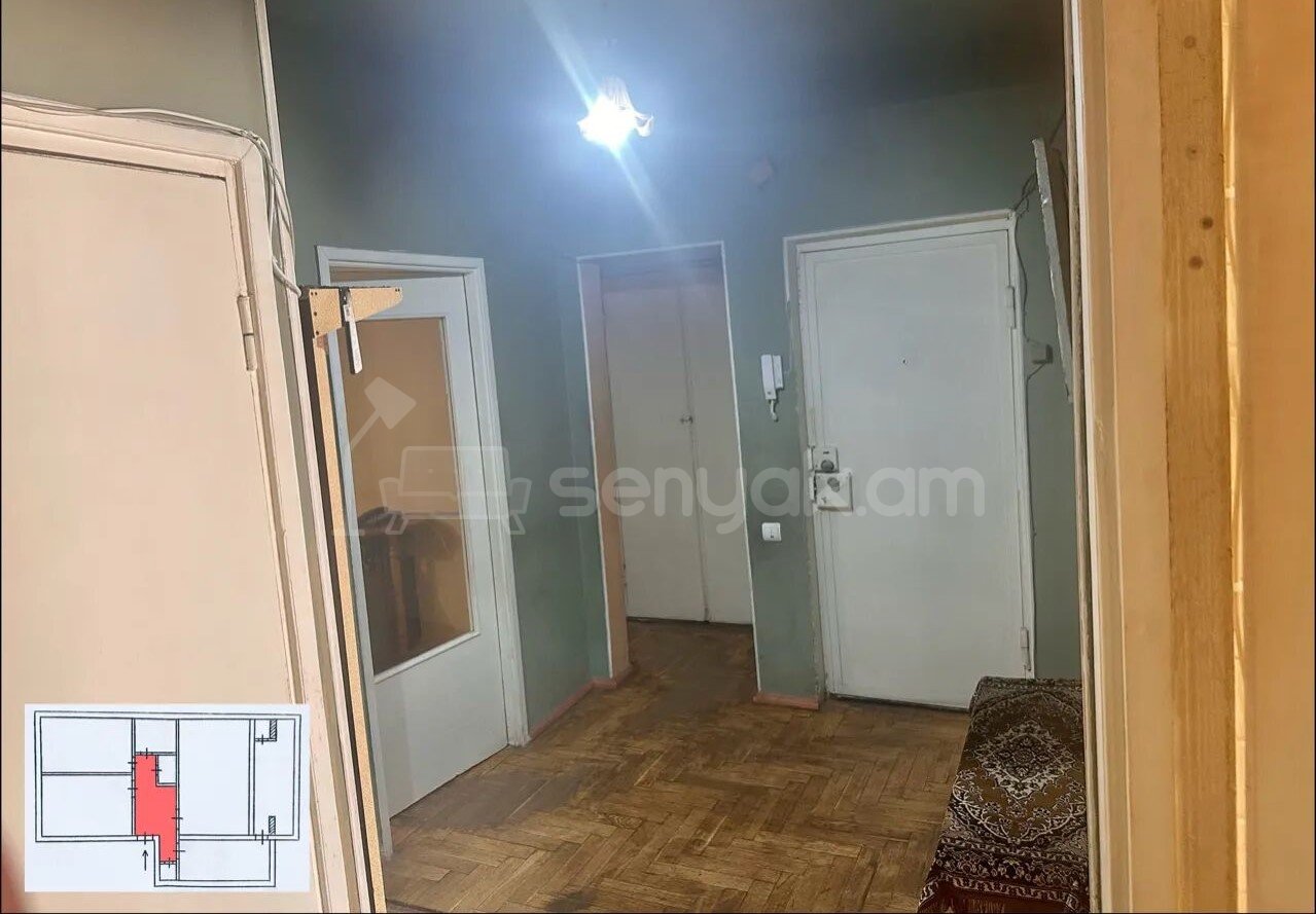 3 Սենյականոց Բնակարան, 74քմ, 1/9 հարկ, Պետական Վիճակում