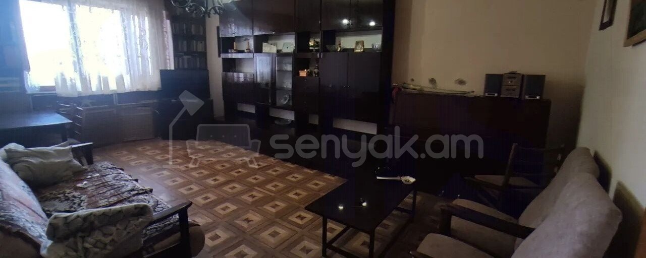 3 Սենյականոց Բնակարան, 84քմ, 6/12 հարկ, Նորմալ Վիճակում