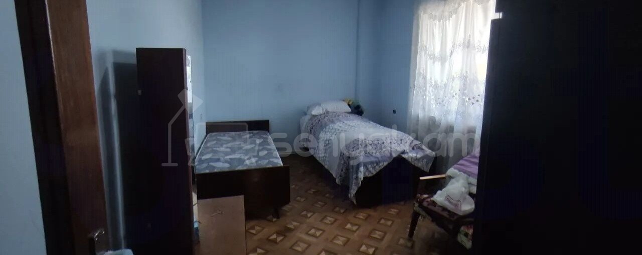 3 Սենյականոց Բնակարան, 84քմ, 6/12 հարկ, Նորմալ Վիճակում