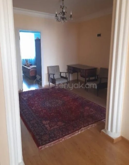 2 Սենյականոց Բնակարան Քարե Շենքում, 76քմ, 3/5 հարկ, Կոսմետիկ Վերանորոգված, Կահավորված, Արևկող