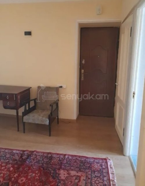 2 Սենյականոց Բնակարան Քարե Շենքում, 76քմ, 3/5 հարկ, Կոսմետիկ Վերանորոգված, Կահավորված, Արևկող