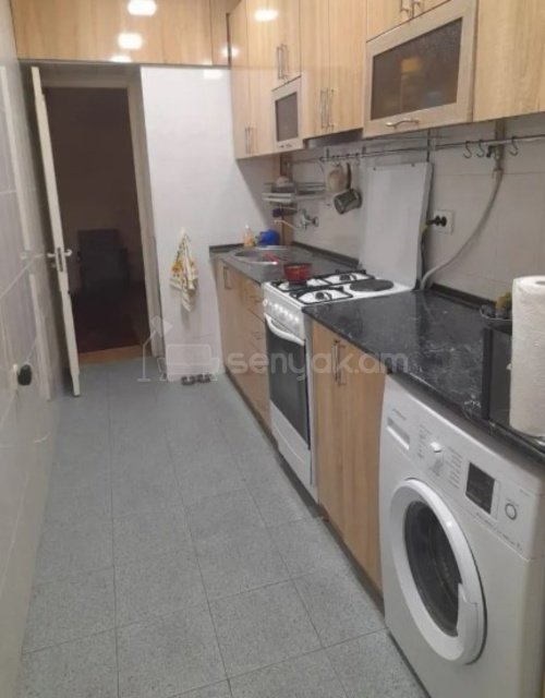 2 Սենյականոց Բնակարան Քարե Շենքում, 76քմ, 3/5 հարկ, Կոսմետիկ Վերանորոգված, Կահավորված, Արևկող