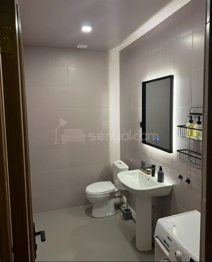 4 Սենյականոց Բնակարան Նորակառույցում, 153քմ, 5/10 հարկ, Կապիտալ Վերանորոգված