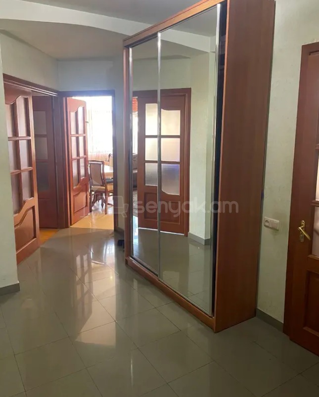 3 Սենյականոց Բնակարան Նորակառույցում, 122քմ, 5/7 հարկ, Կապիտալ Վերանորոգված