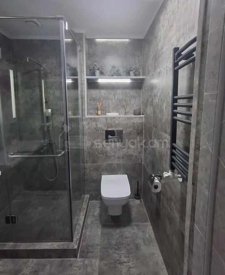 2 Սենյականոց Բնակարան Նորակառույցում, 68քմ, 15/18 հարկ, Կապիտալ Վերանորոգված