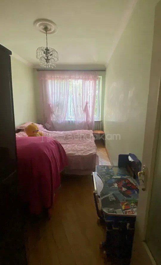 3 Սենյականոց Բնակարան, 74քմ, 3/9 հարկ, Նորմալ Վիճակում