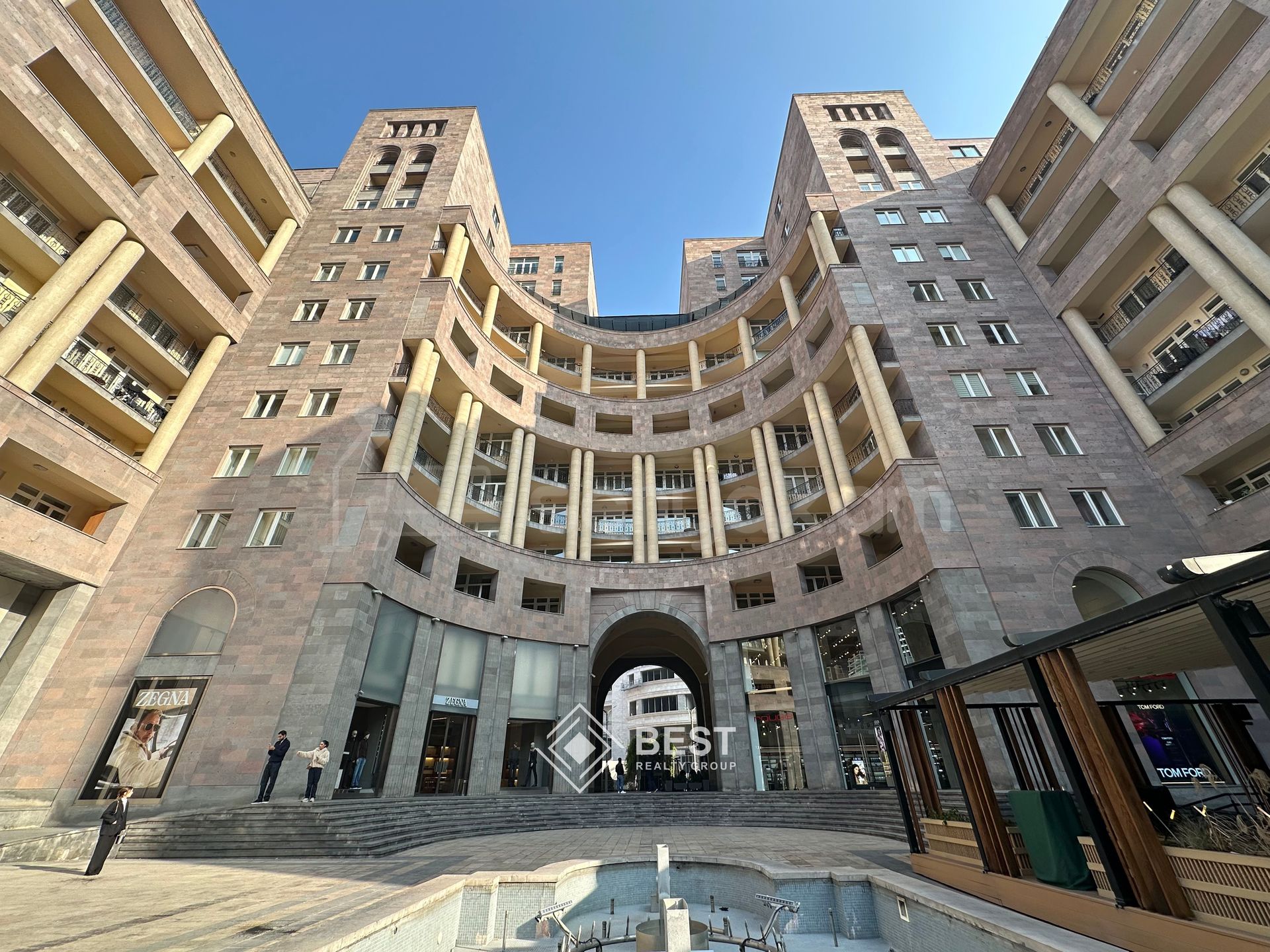 4 Սենյականոց Բնակարան Նորակառույցում, 205քմ, 6/15 հարկ, Կապիտալ Վերանորոգված, Կահավորված, Արևկող