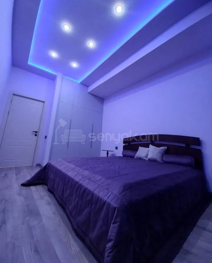 2 Սենյականոց Բնակարան Նորակառույցում, 47քմ, 9/14 հարկ, Դիզայներական Վերանորոգված, Կահավորված, Արևկող