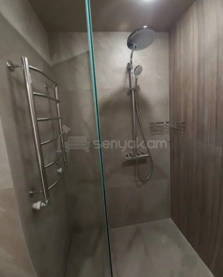 2 Սենյականոց Բնակարան Նորակառույցում, 47քմ, 9/14 հարկ, Դիզայներական Վերանորոգված, Կահավորված, Արևկող