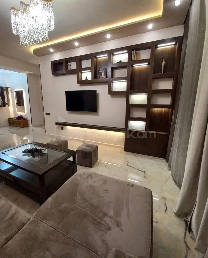 2 Սենյականոց Բնակարան Նորակառույցում, 47քմ, 9/14 հարկ, Դիզայներական Վերանորոգված, Կահավորված, Արևկող