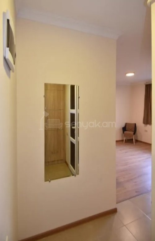 2 Սենյականոց Բնակարան Քարե Շենքում, 40քմ, 2/4 հարկ, Կապիտալ Վերանորոգված, Կահավորված, Արևկող