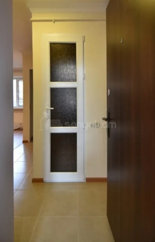 2 Սենյականոց Բնակարան Քարե Շենքում, 40քմ, 2/4 հարկ, Կապիտալ Վերանորոգված, Կահավորված, Արևկող