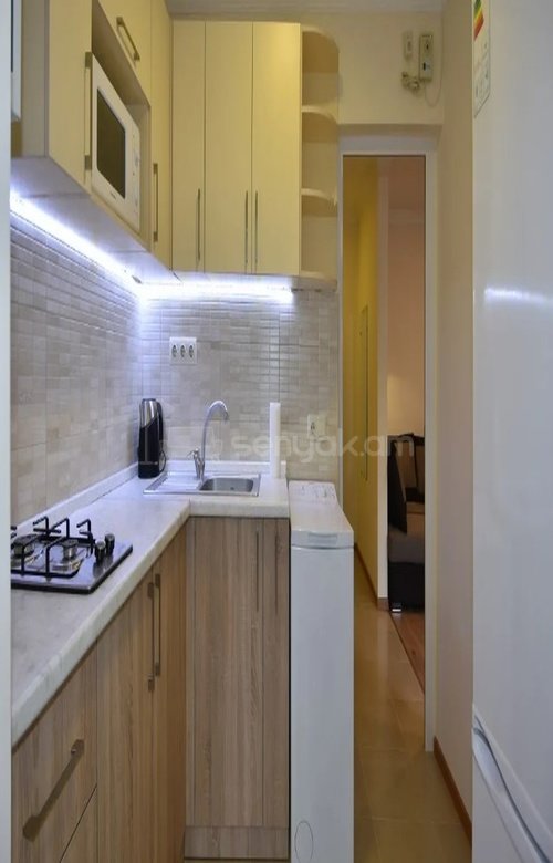 2 Սենյականոց Բնակարան Քարե Շենքում, 40քմ, 2/4 հարկ, Կապիտալ Վերանորոգված, Կահավորված, Արևկող