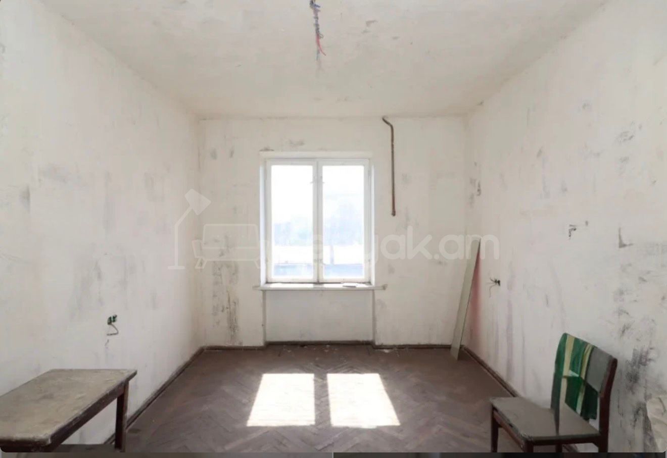 2 Սենյականոց Բնակարան Քարե Շենքում, 54քմ, 5/5 հարկ, Զրոյական Վիճակում