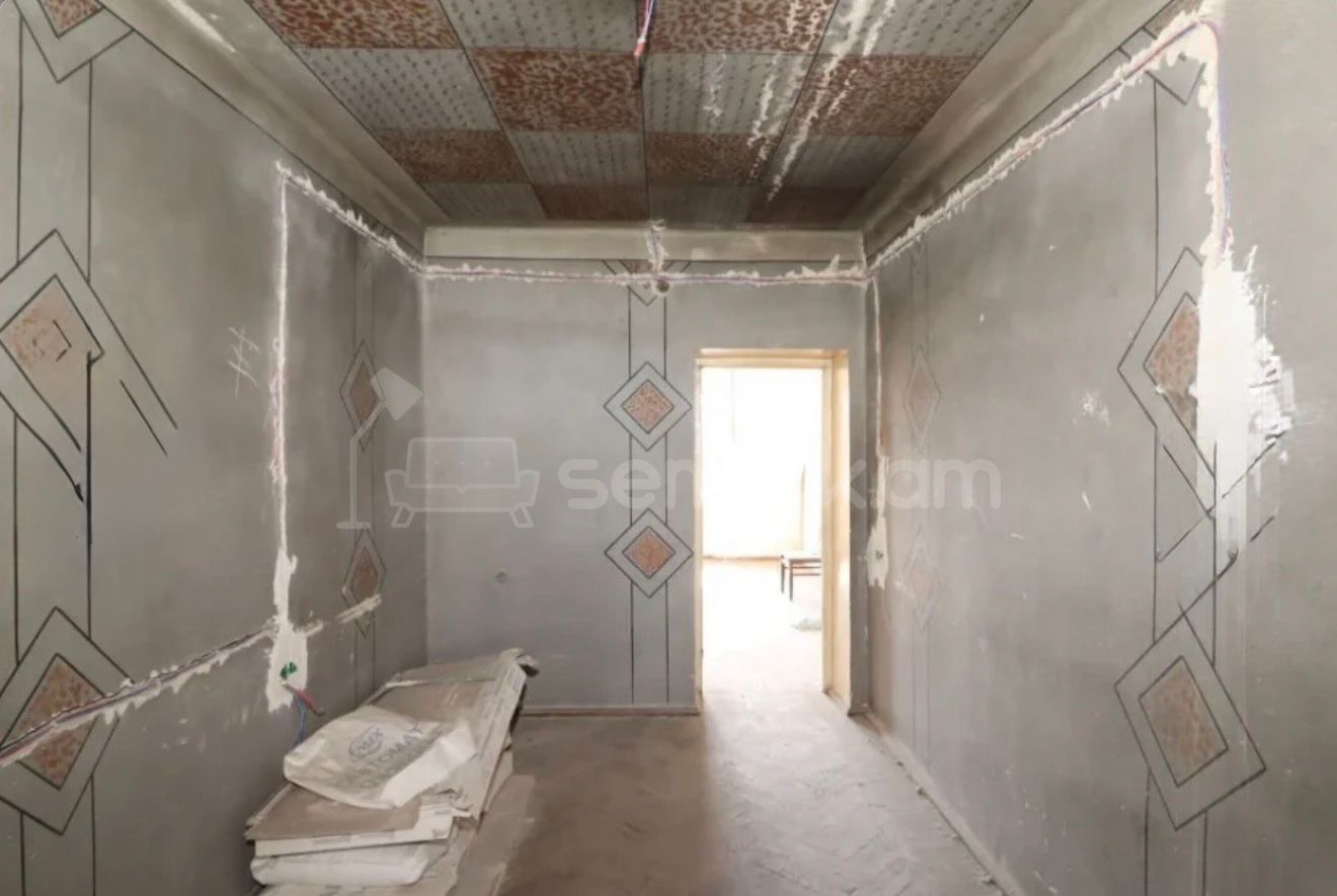 2 Սենյականոց Բնակարան Քարե Շենքում, 54քմ, 5/5 հարկ, Զրոյական Վիճակում