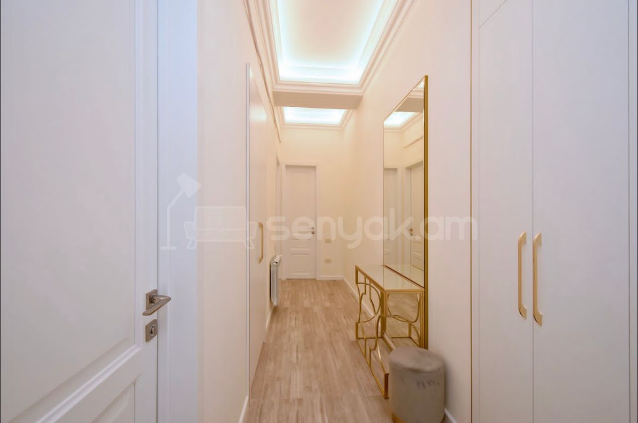 2 Սենյականոց Բնակարան Նորակառույցում, 55քմ, 7/12 հարկ, Դիզայներական Վերանորոգված