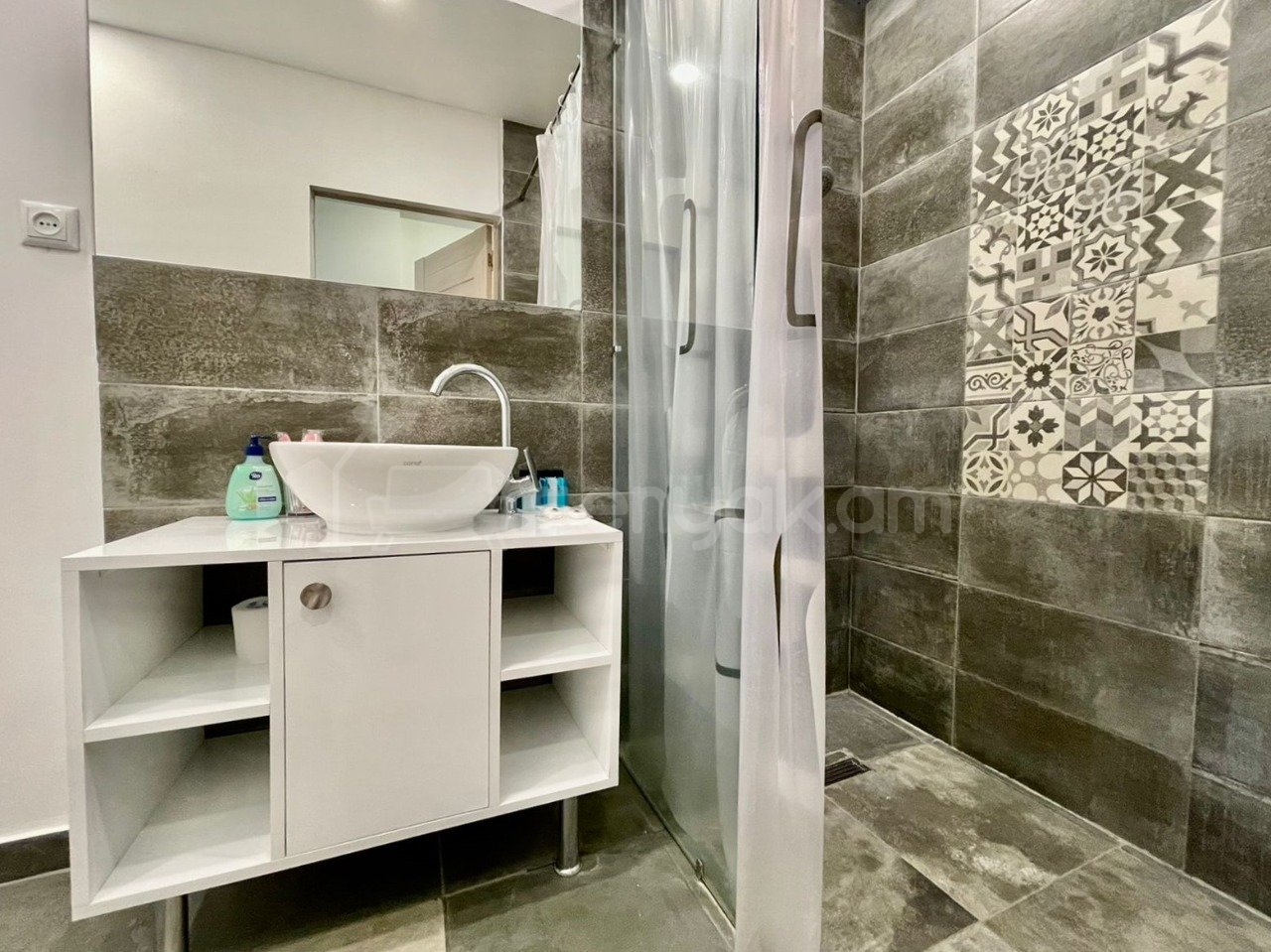 2 Սենյականոց Բնակարան Նորակառույցում, 55քմ, 5/16 հարկ, Դիզայներական Վերանորոգված