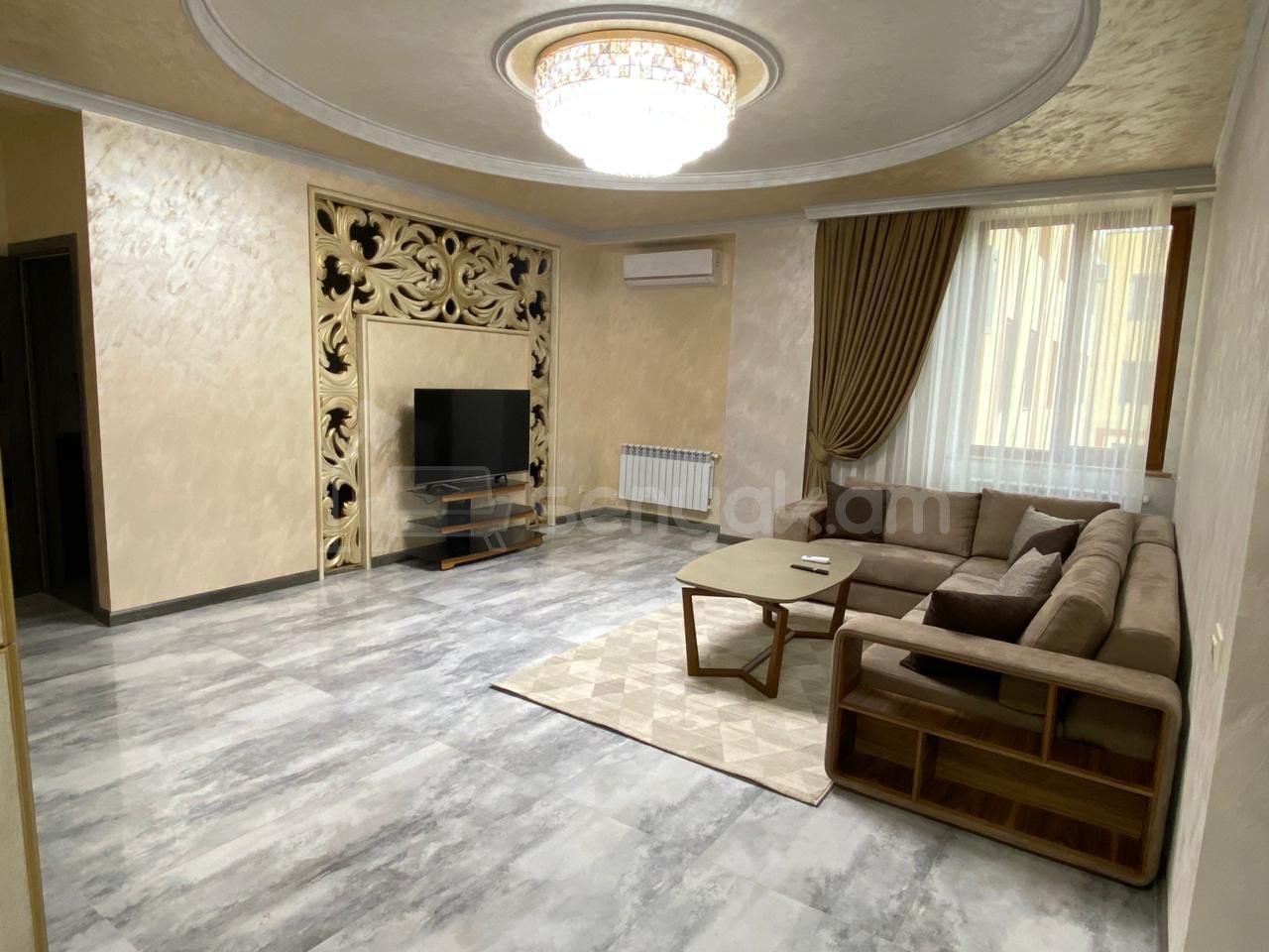 3 Սենյականոց Բնակարան Նորակառույցում, 80քմ, 9/12 հարկ, Դիզայներական Վերանորոգված