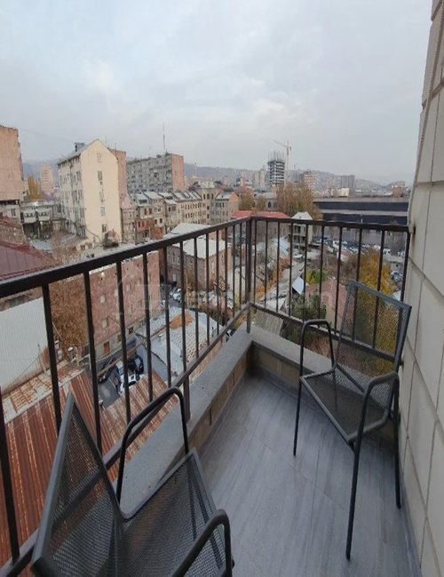 2 Սենյականոց Բնակարան, 58քմ, 6/11 հարկ, Կապիտալ Վերանորոգված, Կահավորված, Արևկող