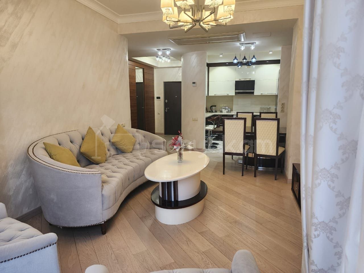 2 Սենյականոց Բնակարան Նորակառույցում, 50քմ, 4/15 հարկ, Դիզայներական Վերանորոգված