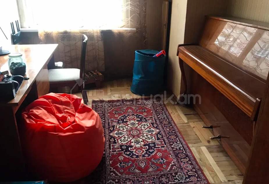 3 Սենյականոց Բնակարան, 86քմ, 7/14 հարկ, Նորմալ Վիճակում