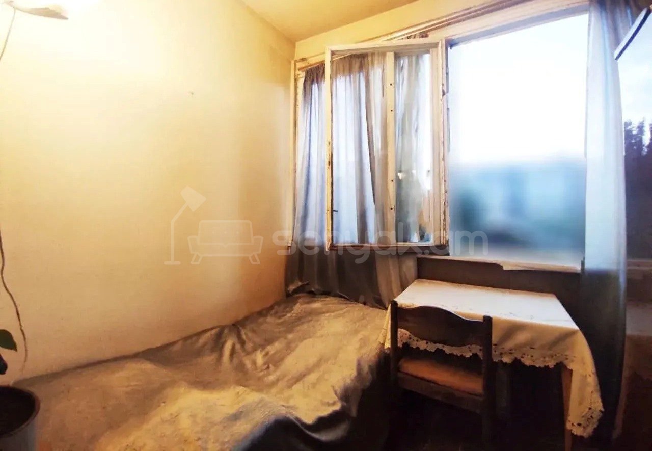 2 Սենյականոց Բնակարան Քարե Շենքում, 45քմ, 4/5 հարկ, Պետական Վիճակում