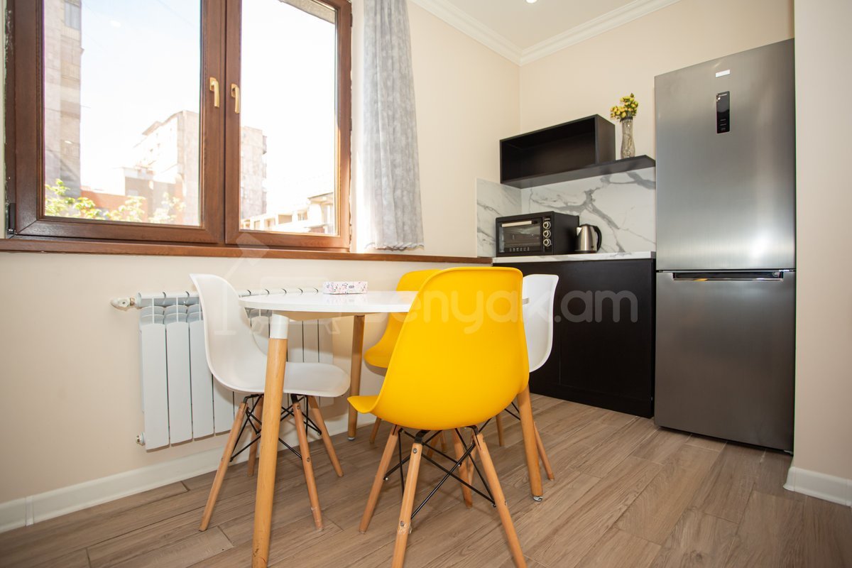 2 Սենյականոց Բնակարան Նորակառույցում, 50քմ, 6/15 հարկ, Դիզայներական Վերանորոգված