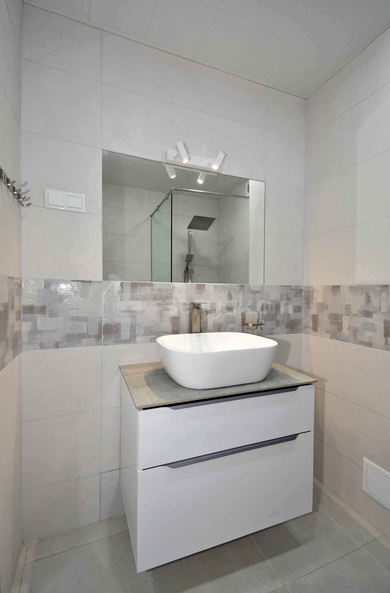 2 Սենյականոց Բնակարան, 50քմ, 12/13 հարկ, Դիզայներական Վերանորոգված