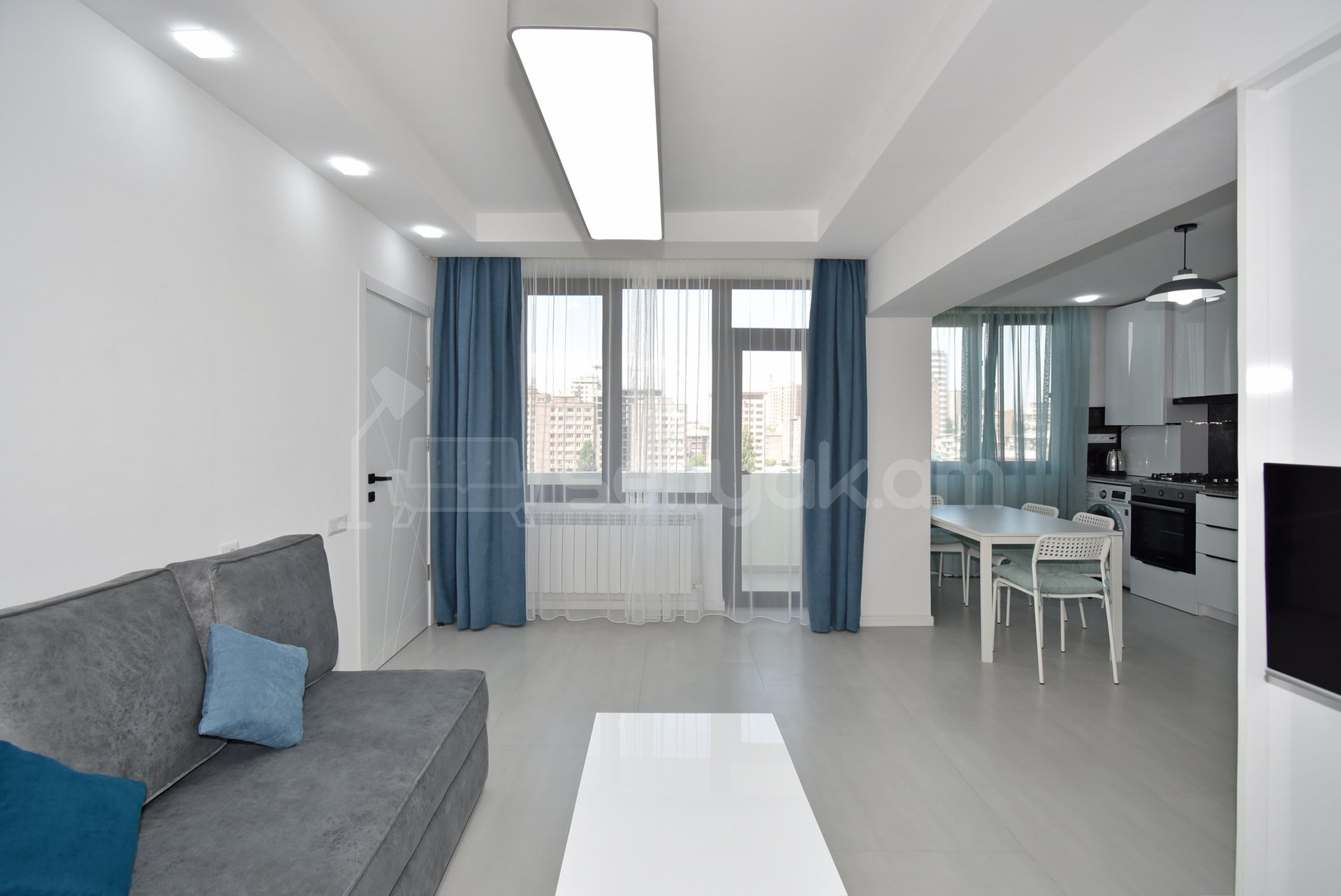 2 Սենյականոց Բնակարան, 50քմ, 12/13 հարկ, Դիզայներական Վերանորոգված