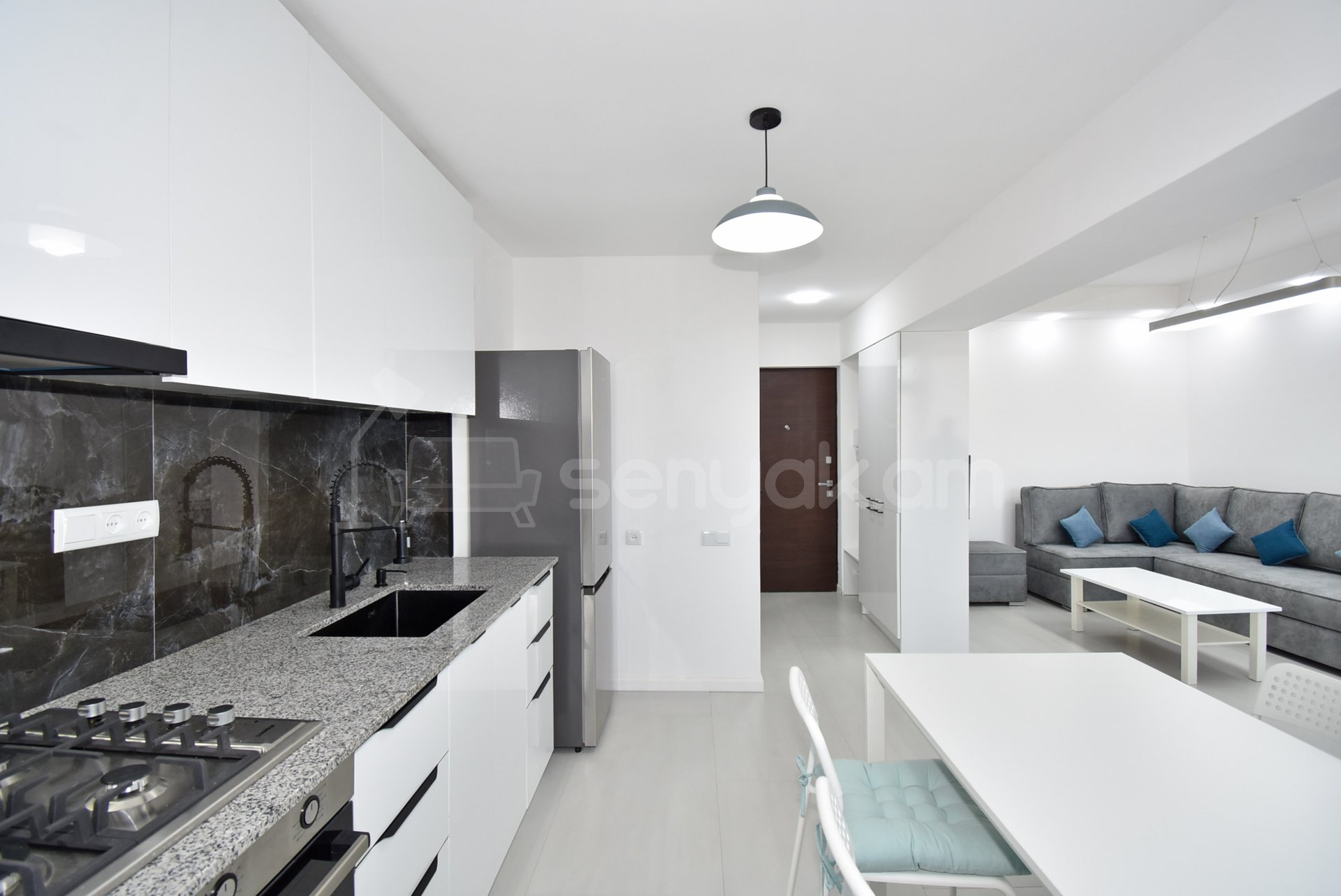 2 Սենյականոց Բնակարան, 50քմ, 12/13 հարկ, Դիզայներական Վերանորոգված