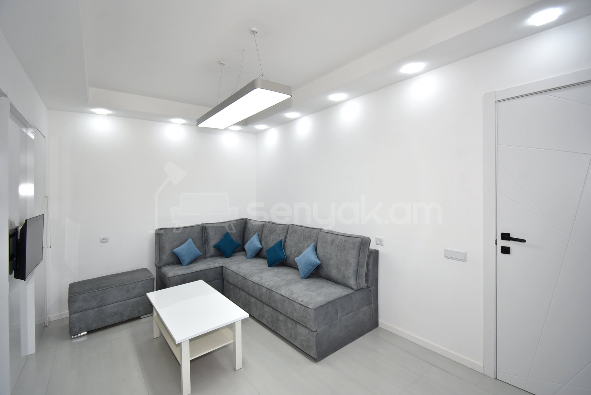 2 Սենյականոց Բնակարան, 50քմ, 12/13 հարկ, Դիզայներական Վերանորոգված