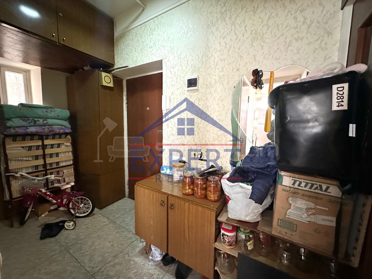 3 Սենյականոց Բնակարան Քարե Շենքում, 47քմ, 3/4 հարկ, Նորմալ Վիճակում