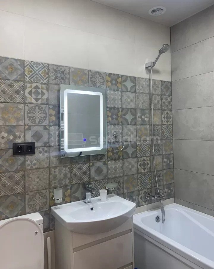 2 Սենյականոց Բնակարան, 53քմ, 14/15 հարկ, Կապիտալ Վերանորոգված, Կահավորված, Արևկող