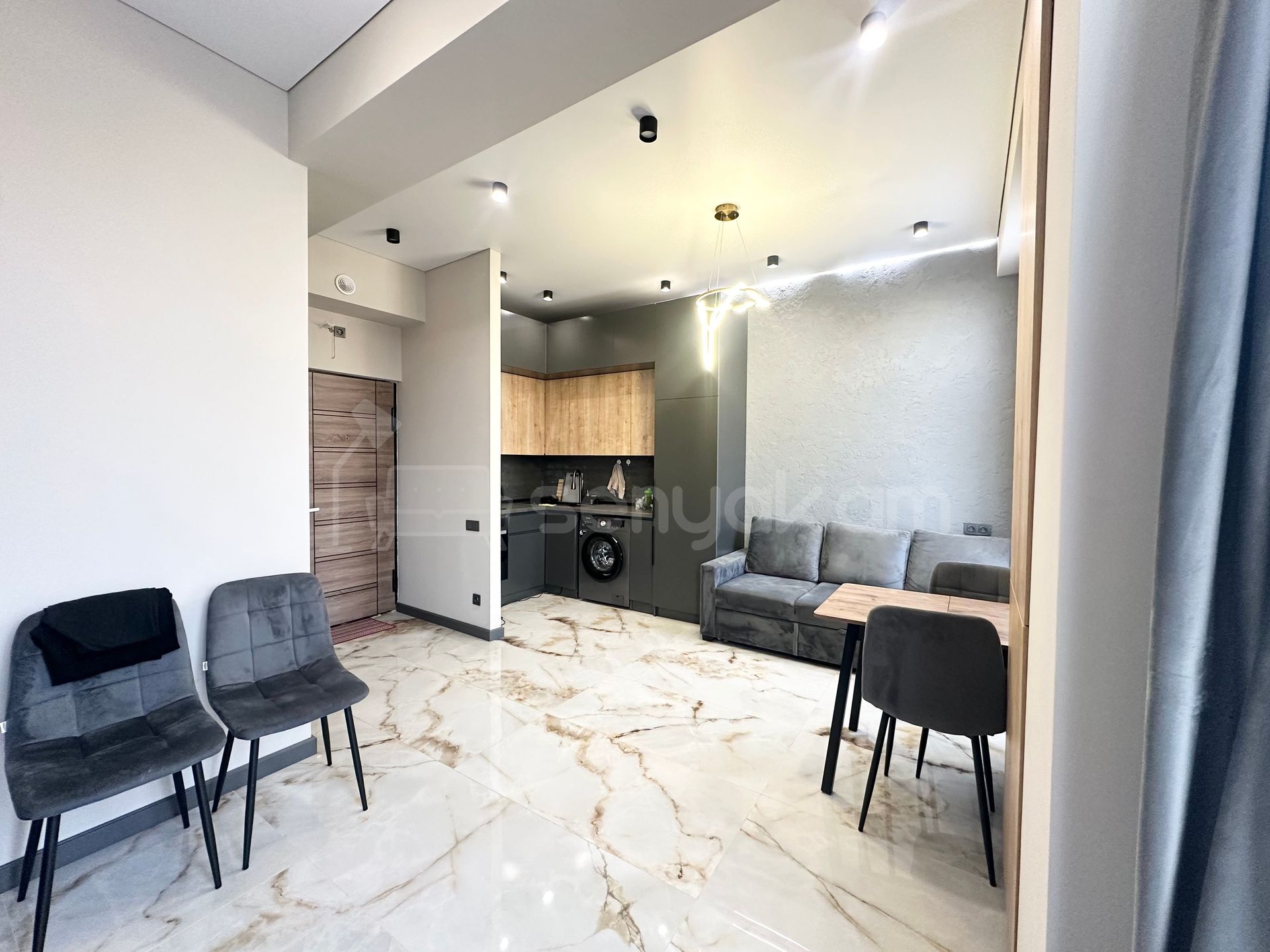 2 Սենյականոց Բնակարան Նորակառույցում, 31քմ, 3/4 հարկ, Դիզայներական Վերանորոգված