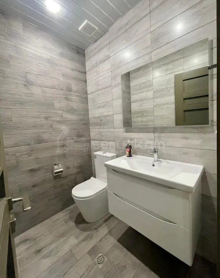 4 Սենյականոց Բնակարան, 200քմ, 8/11 հարկ, Կապիտալ Վերանորոգված, Կահավորված, Արևկող