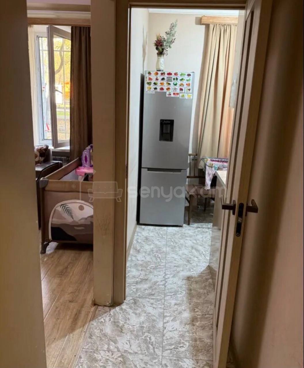 1 Սենյականոց Բնակարան Քարե Շենքում, 32քմ, 1/4 հարկ, Կապիտալ Վերանորոգված