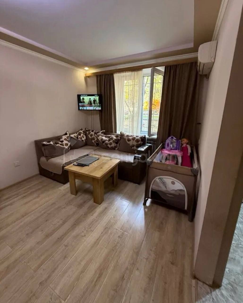 1 Սենյականոց Բնակարան Քարե Շենքում, 32քմ, 1/4 հարկ, Կապիտալ Վերանորոգված