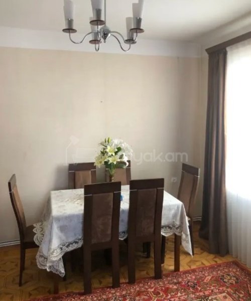 3 Սենյականոց Բնակարան, 70քմ, 9/9 հարկ, Կապիտալ Վերանորոգված, Կահավորված, Արևկող