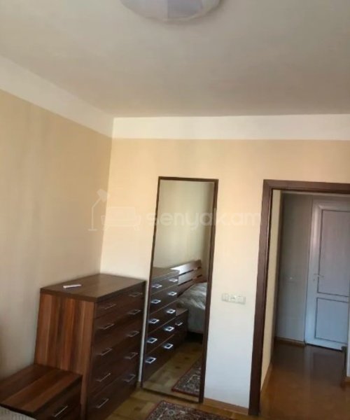 3 Սենյականոց Բնակարան, 70քմ, 9/9 հարկ, Կապիտալ Վերանորոգված, Կահավորված, Արևկող