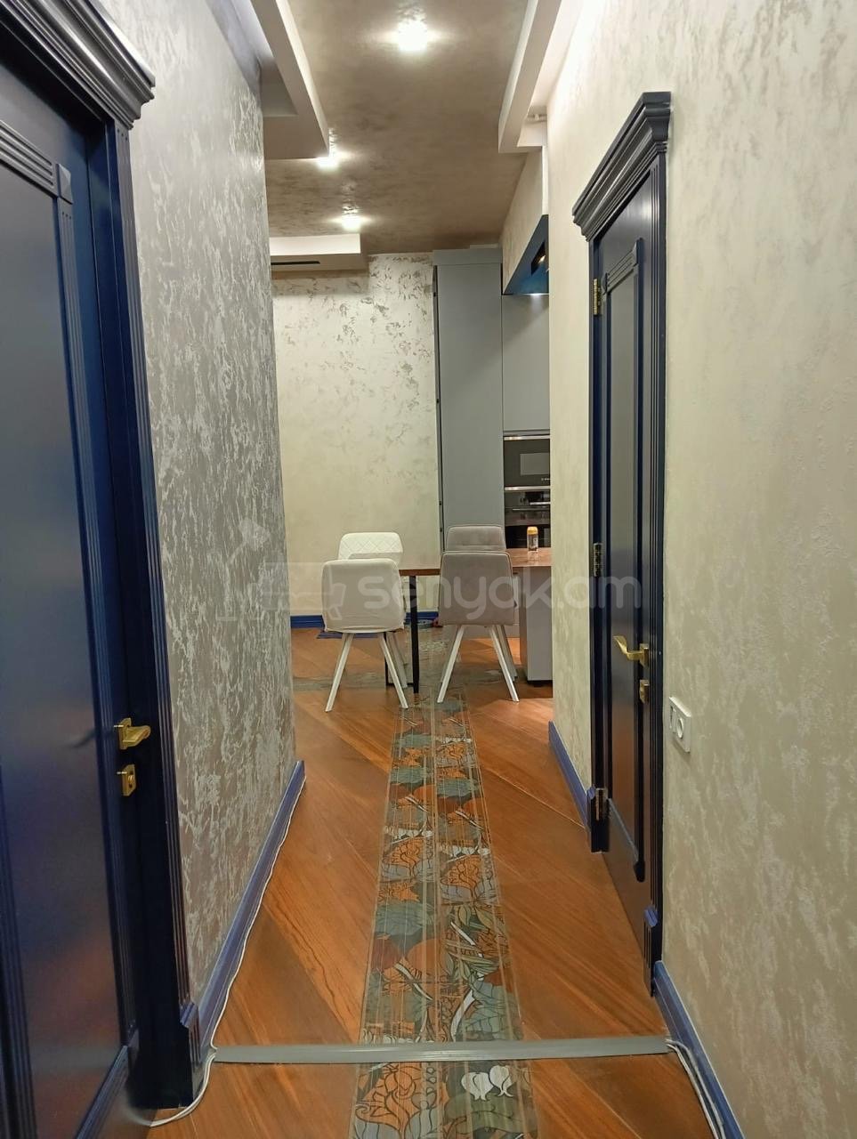 3 Սենյականոց Բնակարան Քարե Շենքում, 77քմ, 7/7 հարկ, Դիզայներական Վերանորոգված