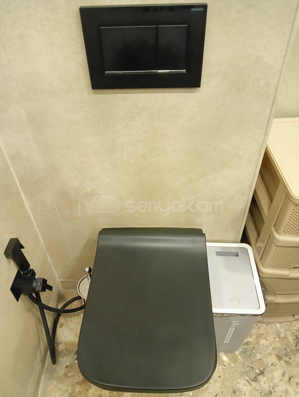 3 Սենյականոց Բնակարան Քարե Շենքում, 77քմ, 7/7 հարկ, Դիզայներական Վերանորոգված