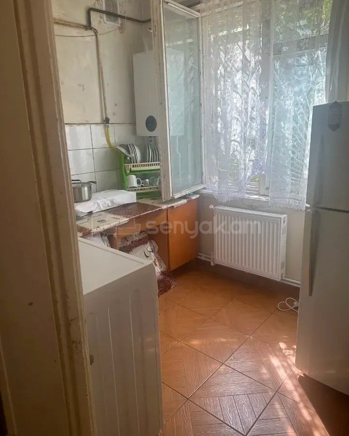 1 Սենյականոց Բնակարան, 30քմ, 1/5 հարկ, Կոսմետիկ Վերանորոգված