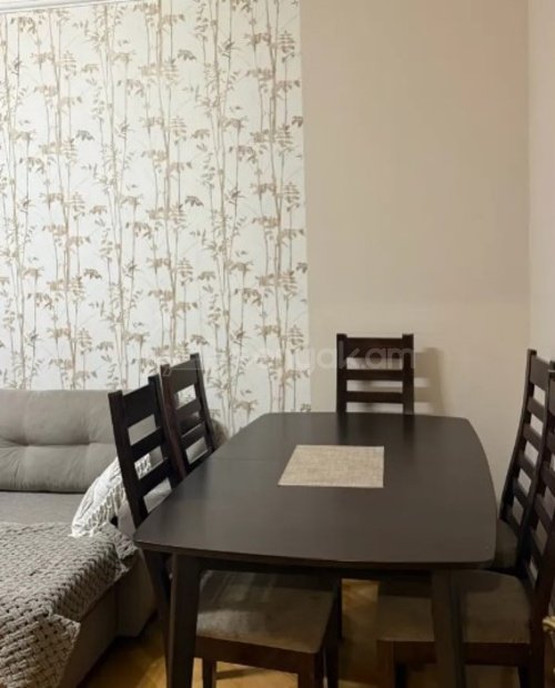 2 Սենյականոց Բնակարան Քարե Շենքում, 60քմ, 2/5 հարկ, Կոսմետիկ Վերանորոգված, Կահավորված, Արևկող