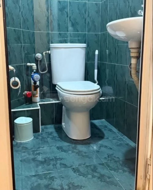 2 Սենյականոց Բնակարան Քարե Շենքում, 60քմ, 2/5 հարկ, Կոսմետիկ Վերանորոգված, Կահավորված, Արևկող