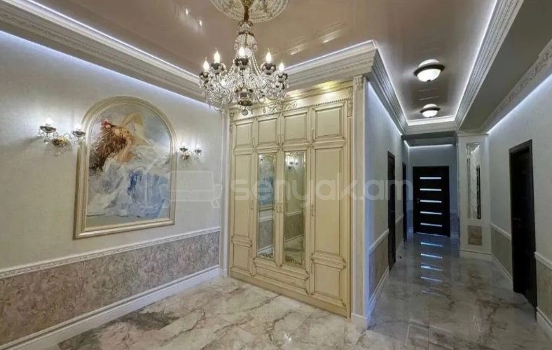 4 Սենյականոց Բնակարան Նորակառույցում, 146քմ, 13/15 հարկ, Դիզայներական Վերանորոգված